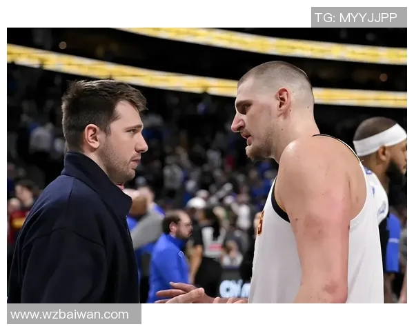 湖人憾负！东契奇27+11+7，赛后老詹先一步退场，约基奇一把抱住东契奇